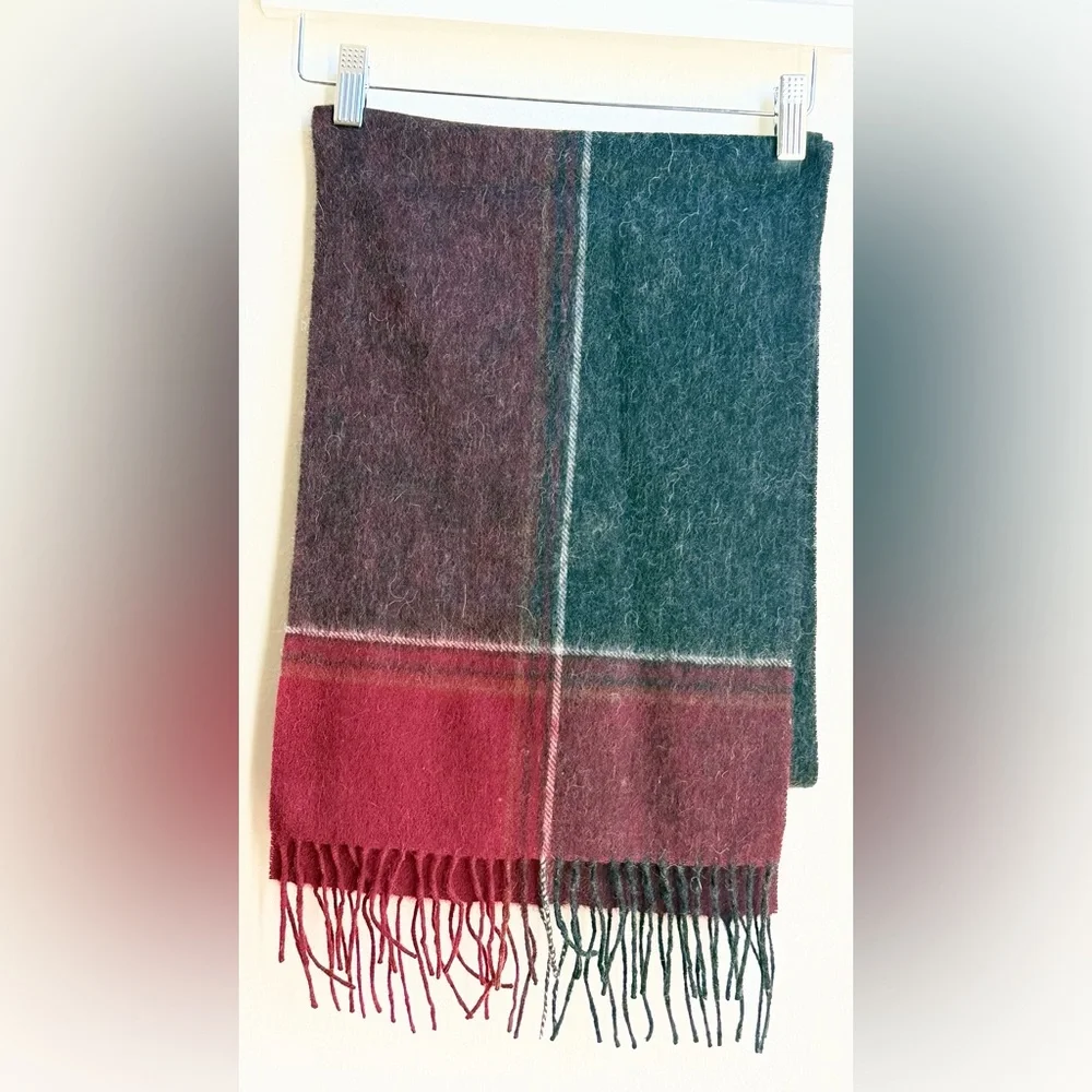 Suantrai Of Ireland 100% Wool Scarf Burgundy & Black